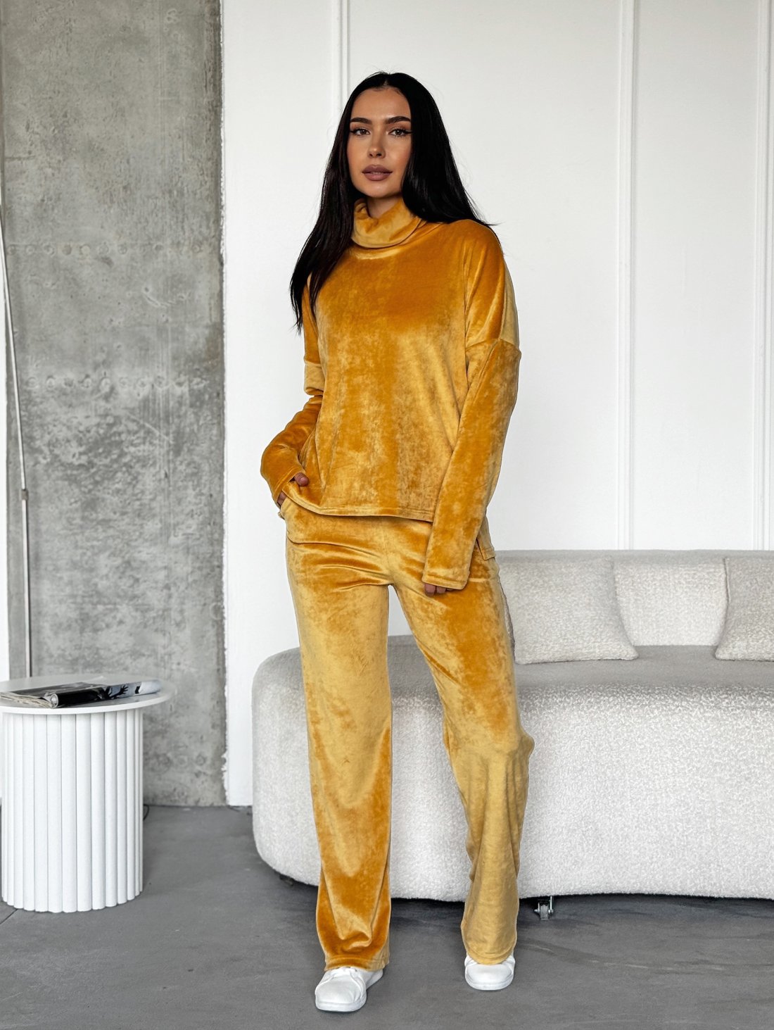 Жіночий костюм oversize з м’якого трикотажу INNOE 210366-2 Гірчичний