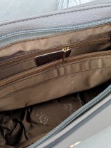 Стильна сумка Minimal Accent з декоративною кнопкою-пряжкою INNOE 350013-1 Тауп