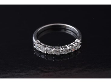 Каблучка с діамантами - Фото Каблучка с діамантами - Купити