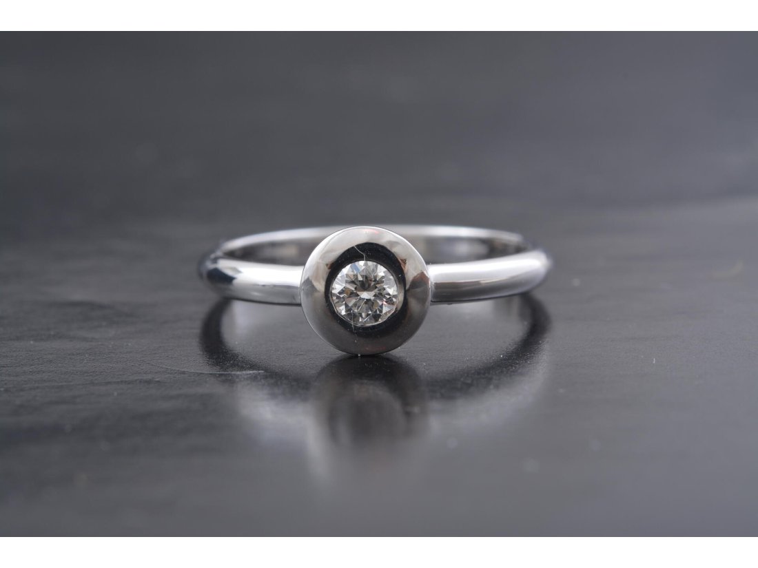 Каблучка з діамантом - Багира