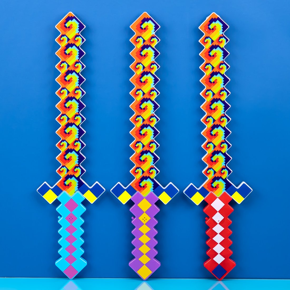 Світиться меч Майнкрафт алмазний - Pobut