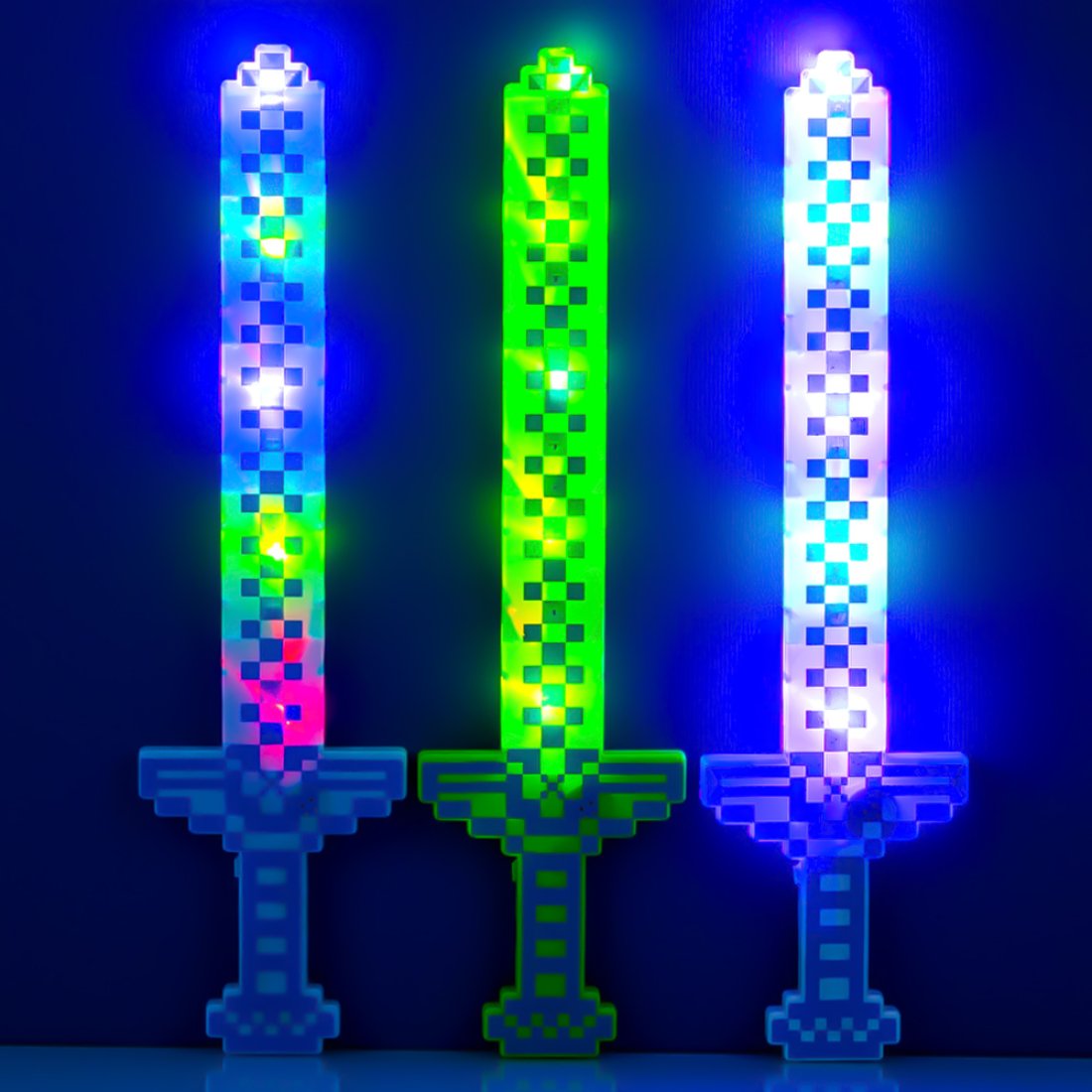 Алмазний меч Майнкрафт світиться, піксельний