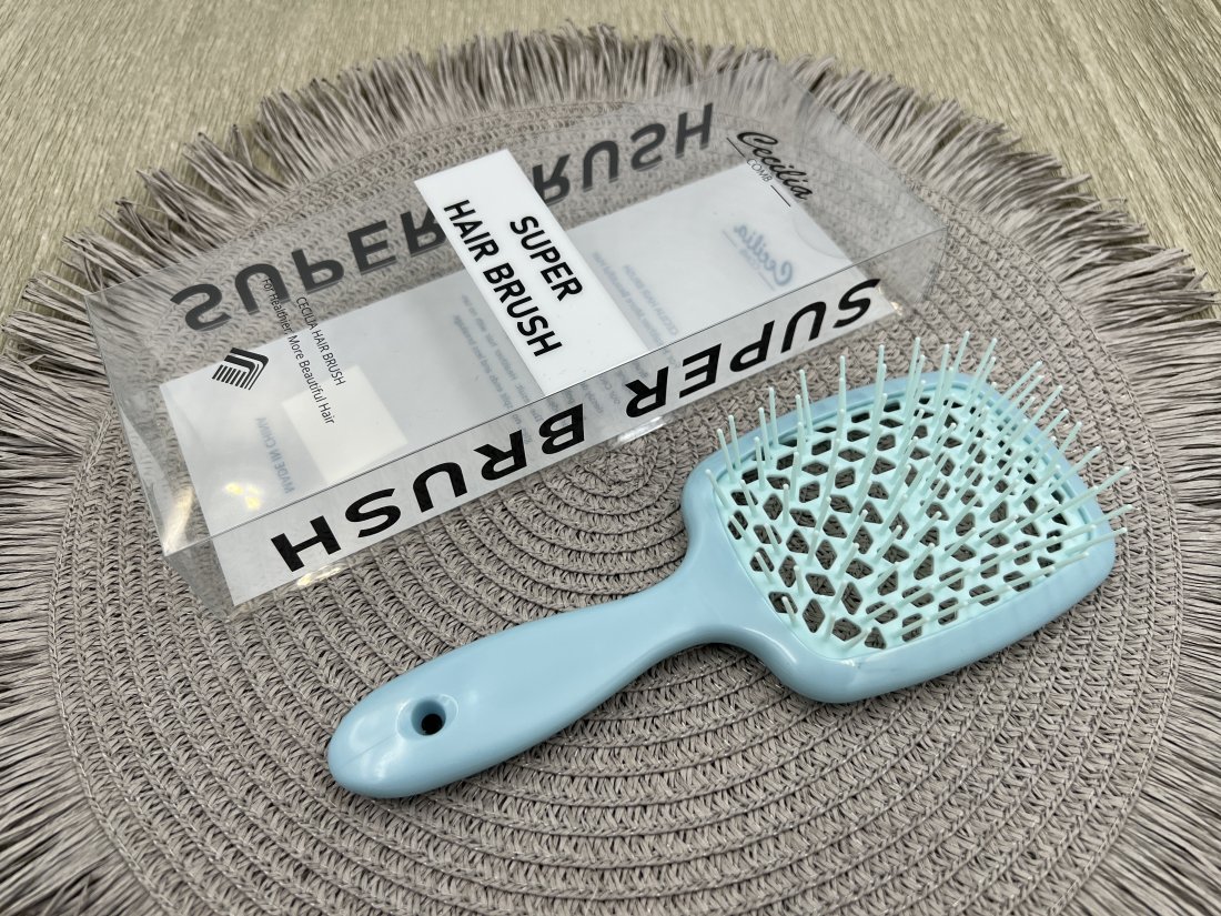 Гребінець для волосся в коробочці. Глянець м'ятна