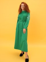 Зелена сукня з вишивкою на рукавах 270382-1
