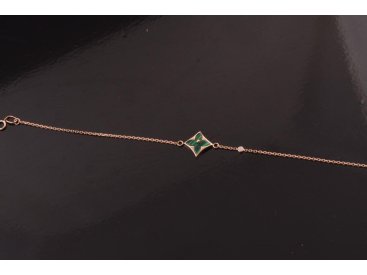 Браслет у стилі LOUIS VUITTON із малахітом - Фото Браслет у стилі LOUIS VUITTON із малахітом - Купити