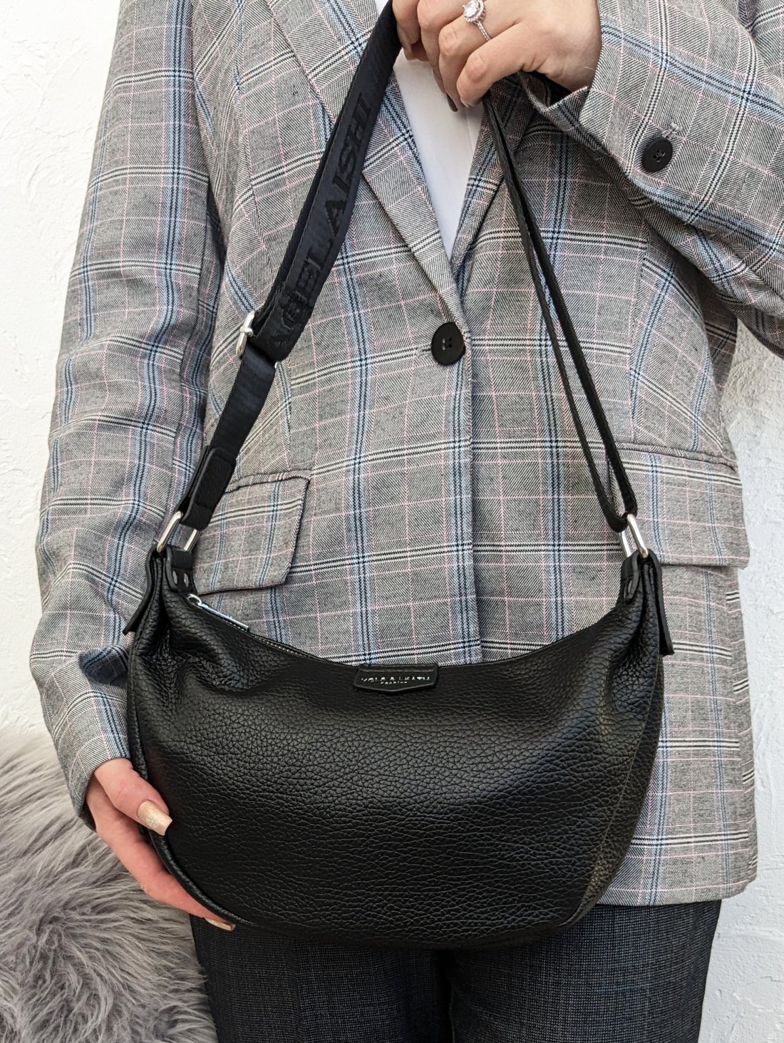 Сумка Urban Strap під натуральну шкіру з широкою шльовкою INNOE 350012-2 Чорний