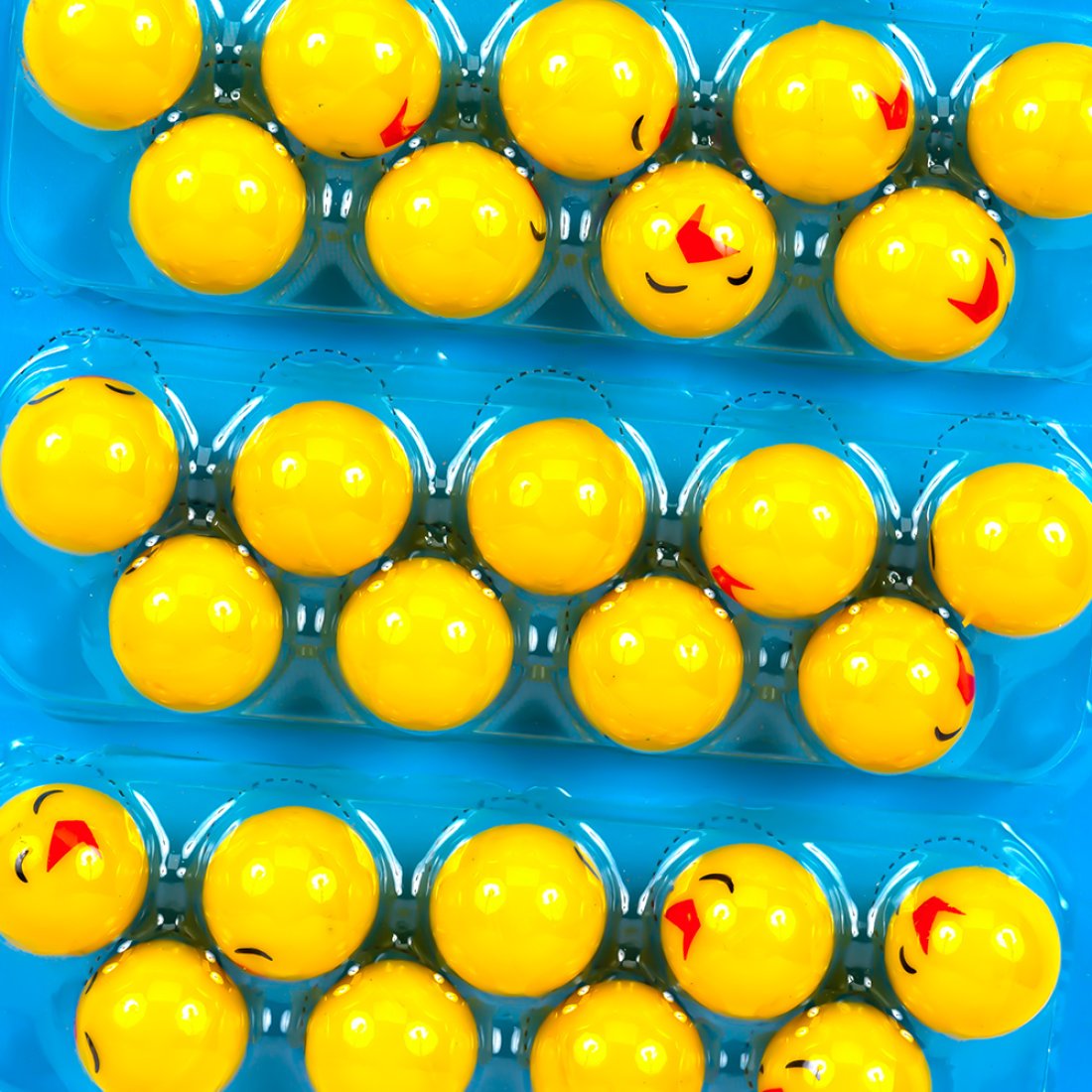 Стрибунці Смайли 25 мм - Pobut