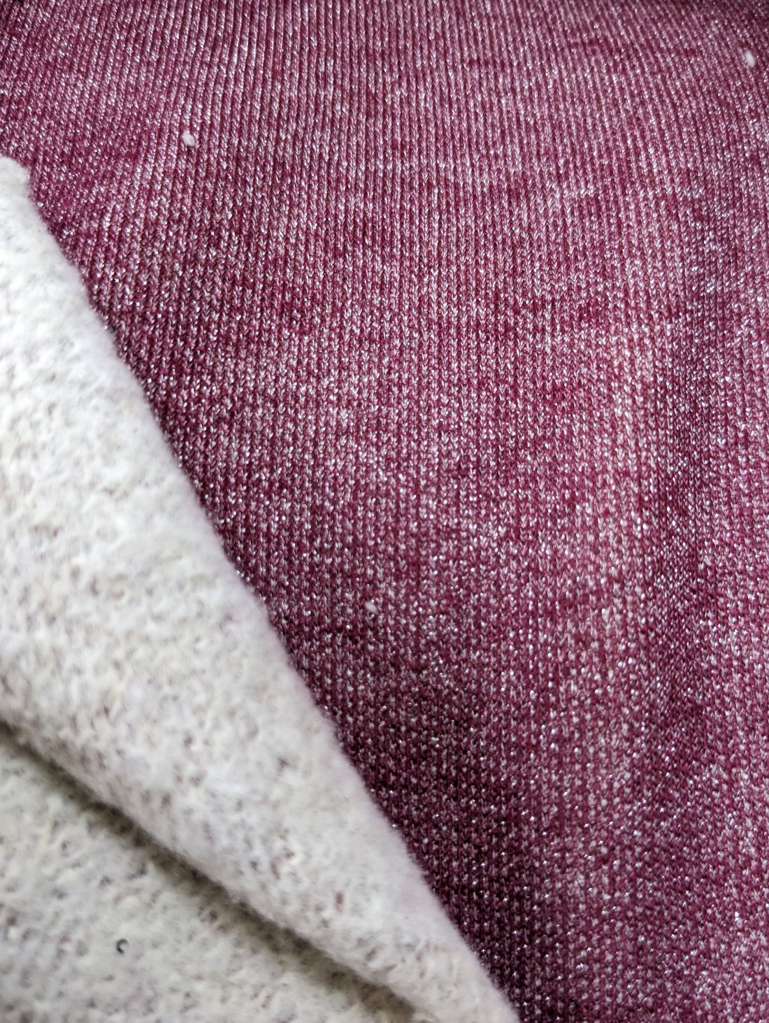 Плаття-худі міді з турецької тринитки з люрексом і начосом INNOE 270587-1 Бордовий