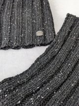 Жіночий стильний в’язаний комплект — шапка та шарф INNOE 950504-1 Чорний