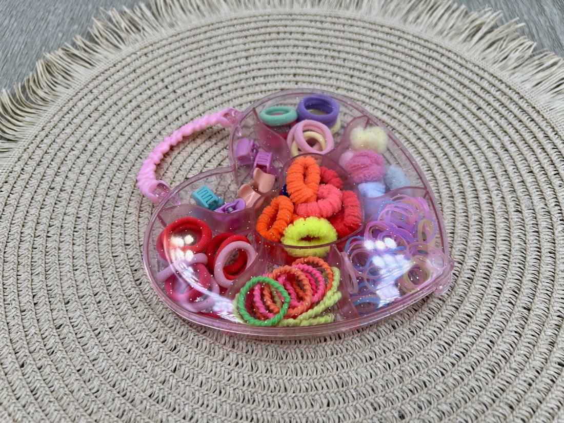 Дитячий набір заколок та резинок у коробочці. Серце - Кристалік