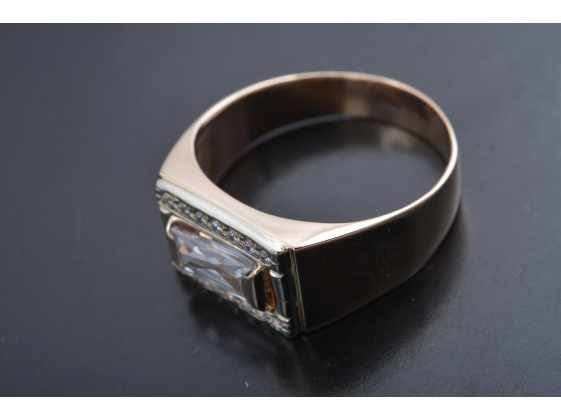 Чоловіча каблучка