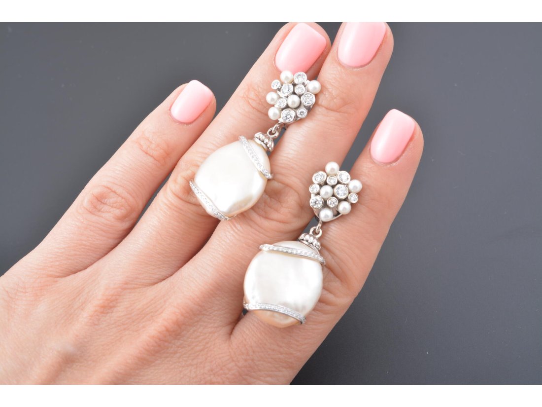 Сережки з перлинами ручної роботи