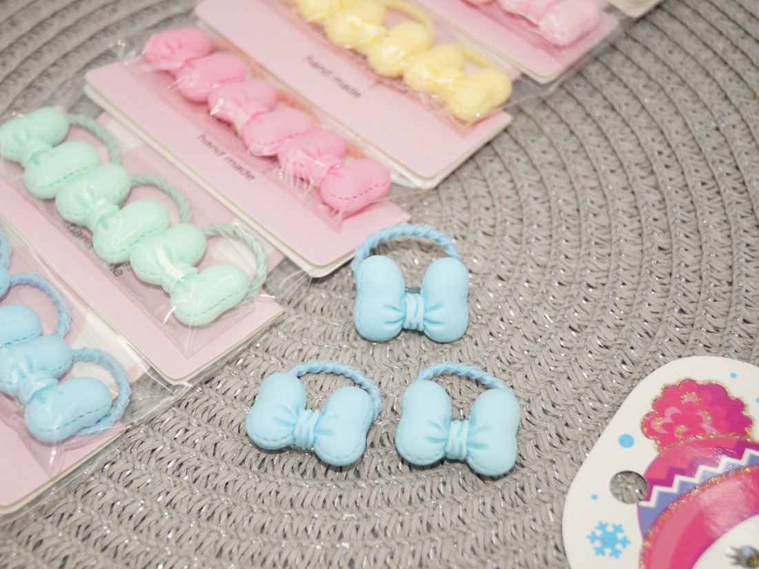 Дитячі резинки для волосся.