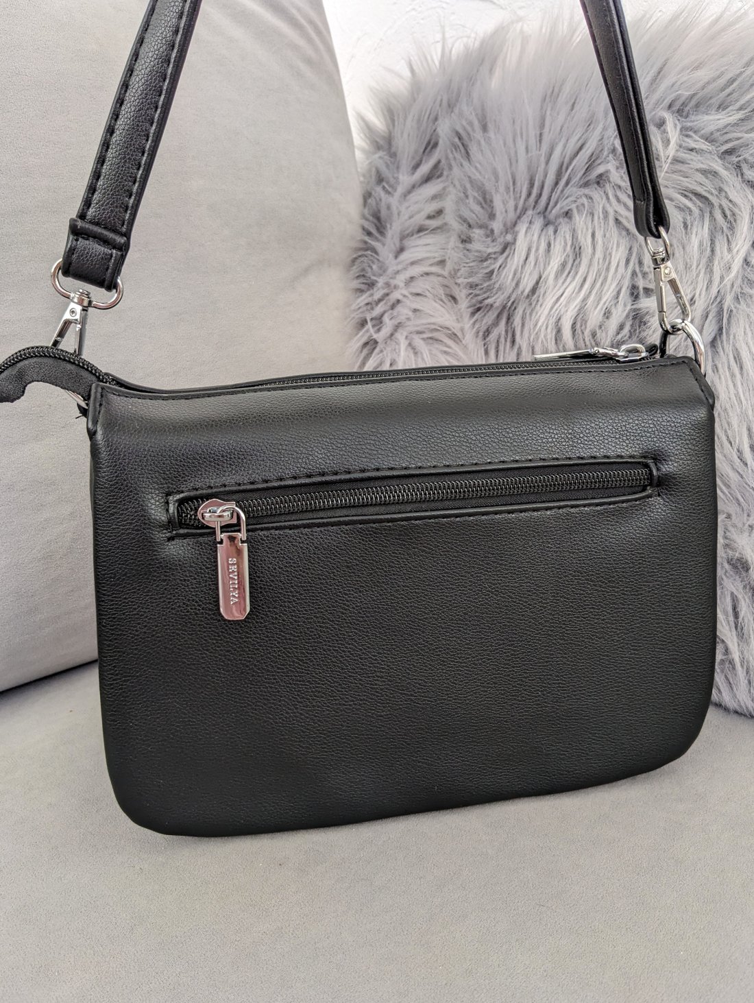 Стильна жіноча сумка з екошкіри лаконічного дизайну INNOE 350011-1 Чорний