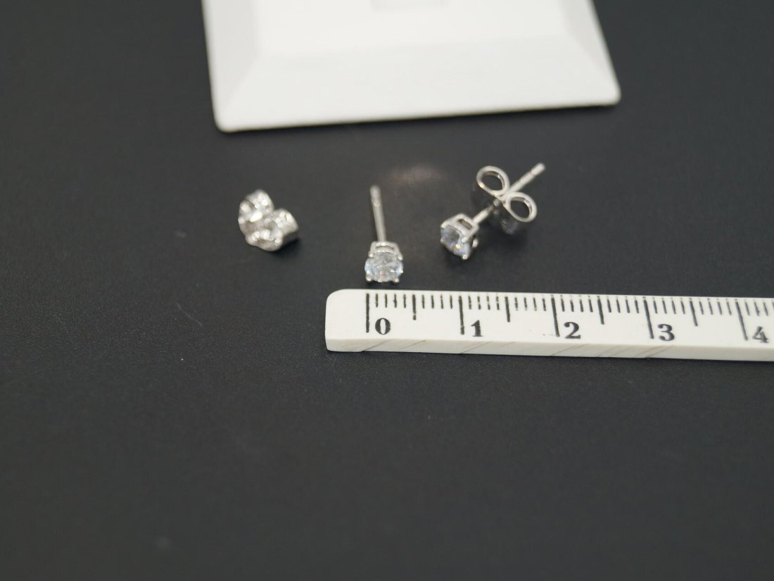 Сережки-гвоздики XUPING - Кристалік