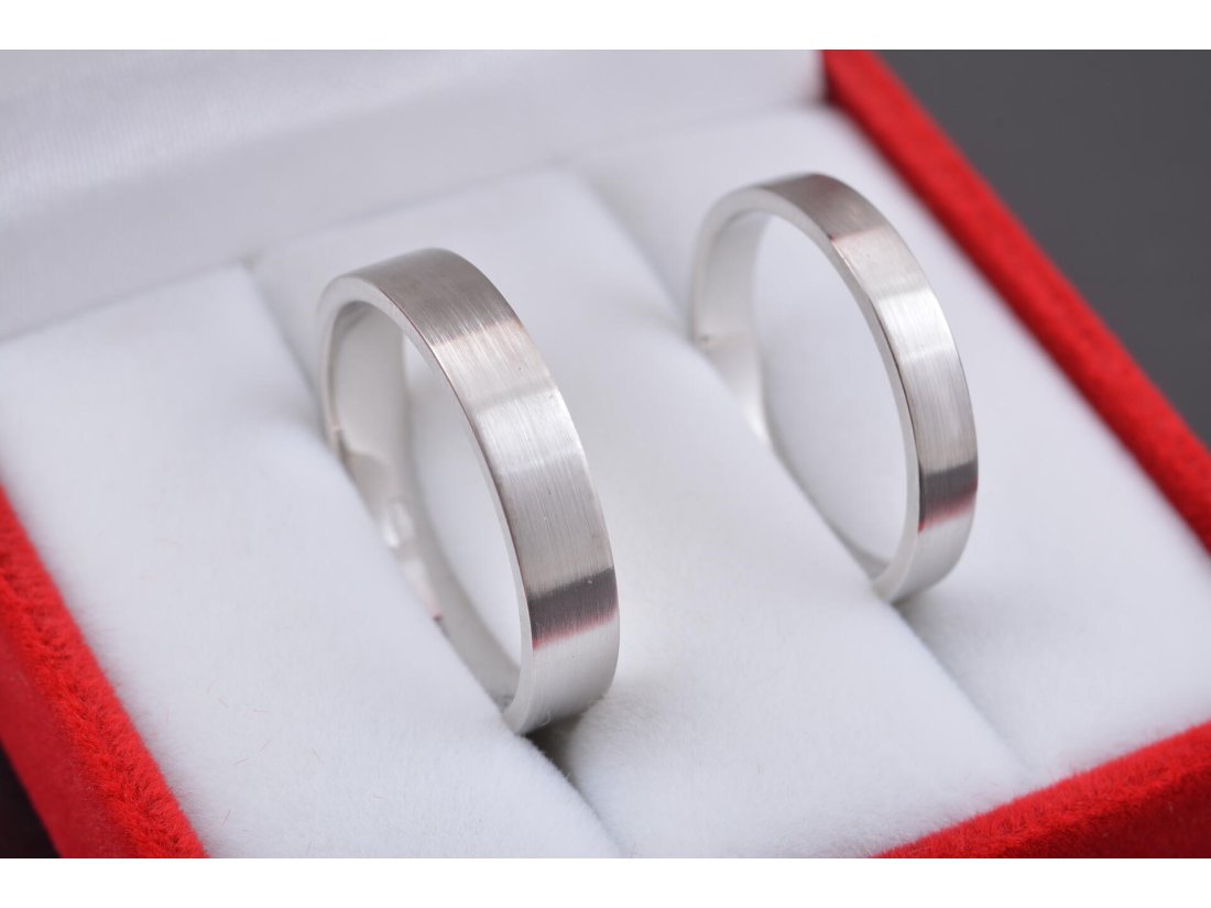 Обручки евро біле золото