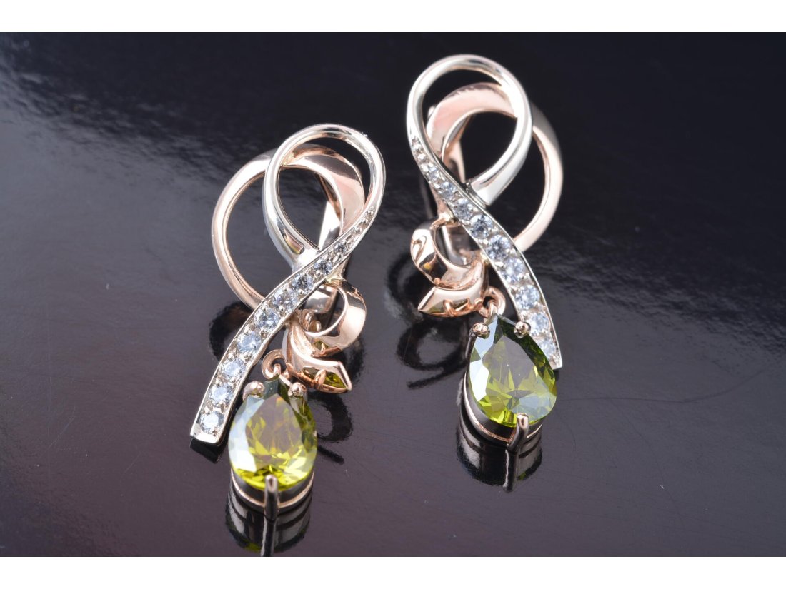 Сережки &quot;Хвиля&quot; із перидотом - Багира