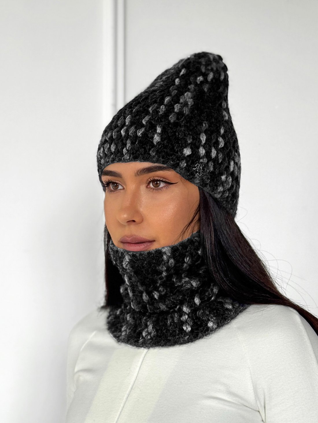 Затишний жіночий комплект шапка та бафф крупної в’язки INNOE 950591-1 Чорний - Innoe