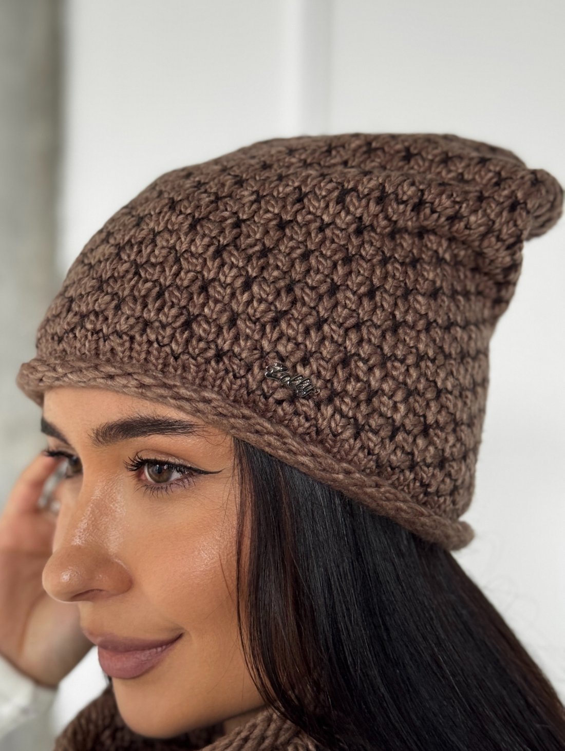 Жіночий демісезонний комплект — шапка та бафф INNOE 950065-1 Капучино