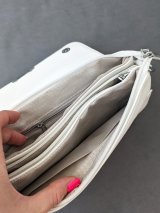 Базова жіноча сумка кросбоді з клапаном INNOE 3548810-1 Білий