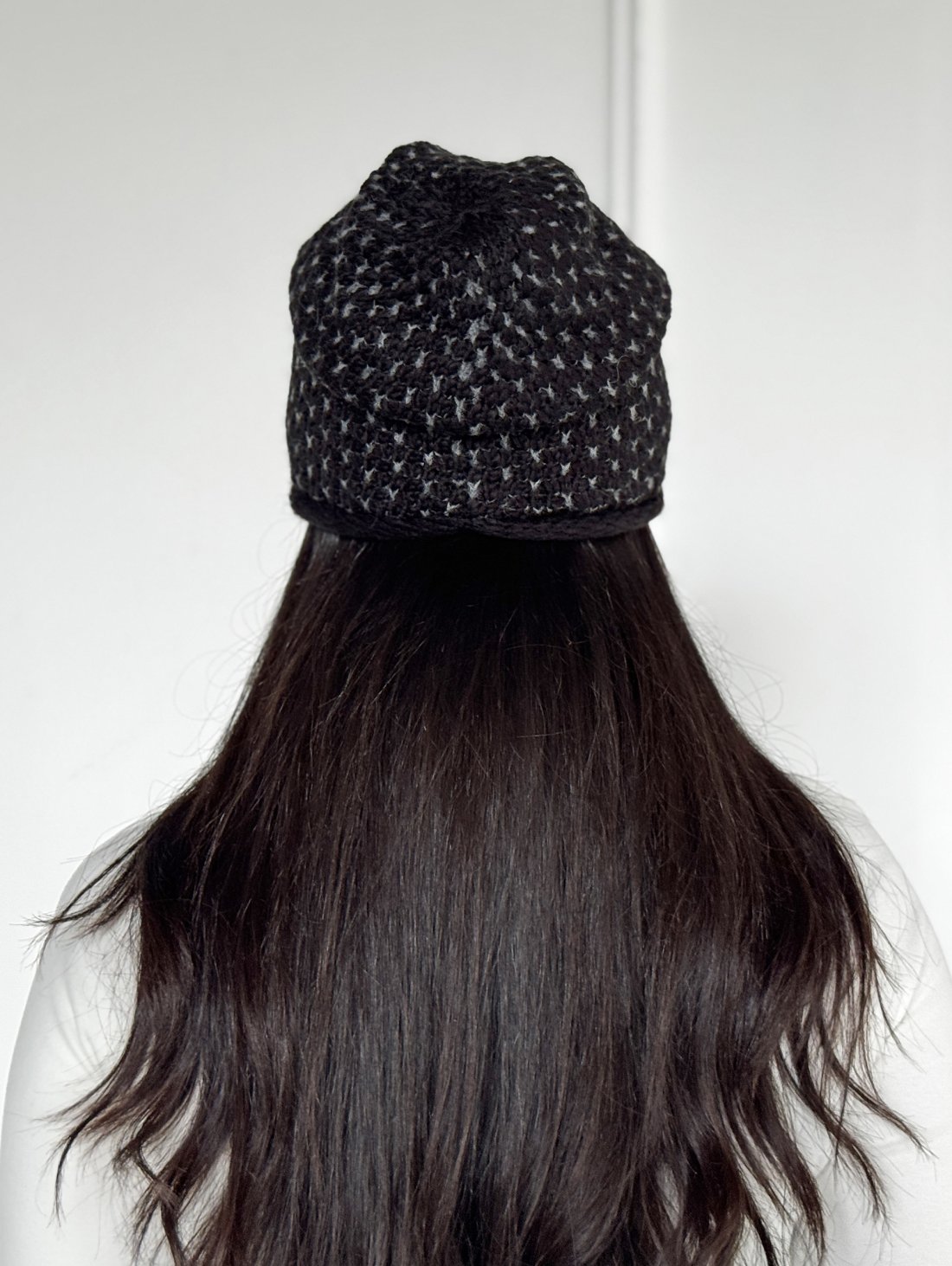 В’язаний комплект для жінок із шапкою та снудом INNOE 950065-1 Чорний