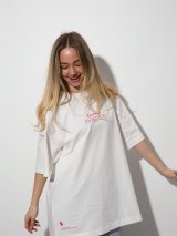 Футболка стану Любові з принтом "Сповнена любовʼю", білого кольору