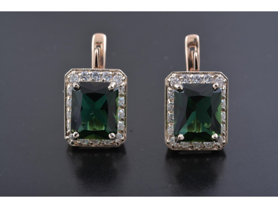 Сережки із прямокутним каменем (зелений кварц)