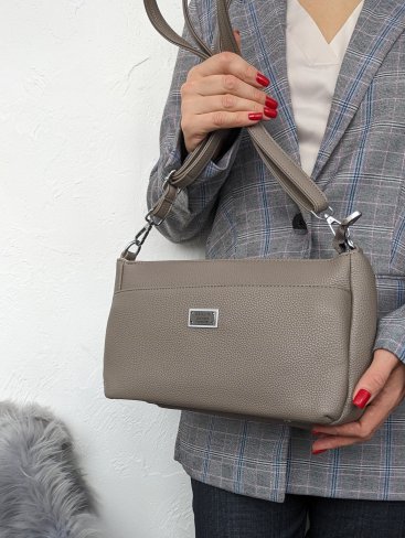 Містка сумка з великою зовнішньою кишенею і практичним дизайном INNOE 350010-1 Бежевий - Купити