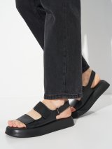 Комфортні шкіряні босоніжки на щодень INNOE 777556-4 Чорний