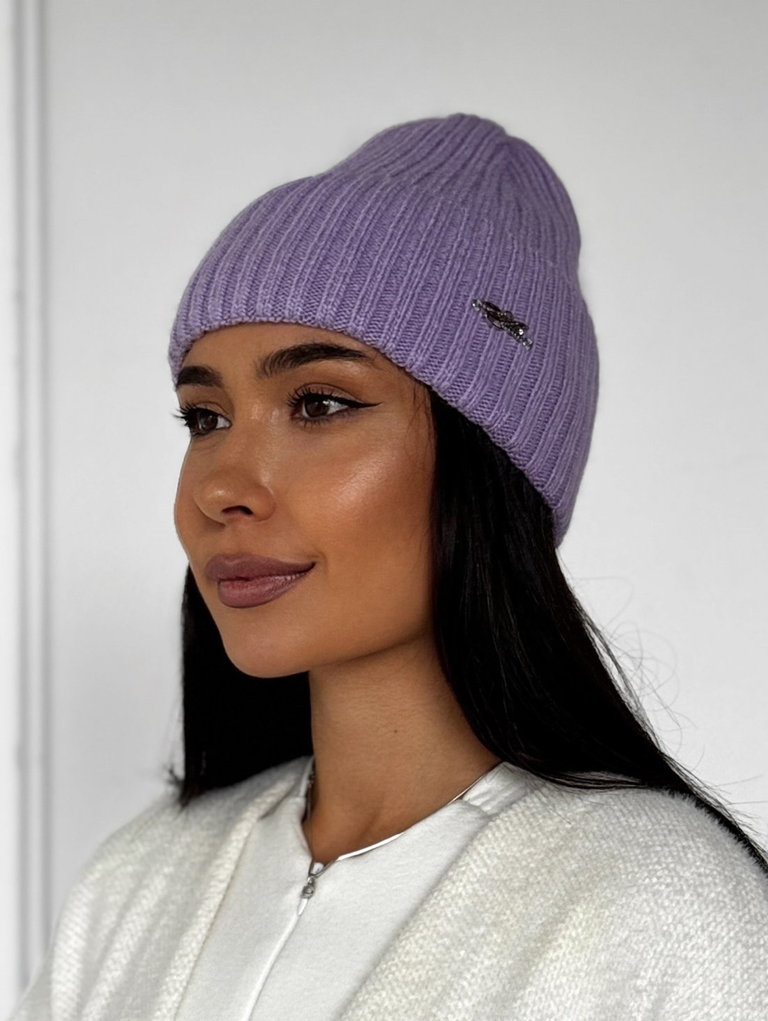 Стильна жіноча шапка рельєфної в'язки INNOE 950868-1 Лавандовий
