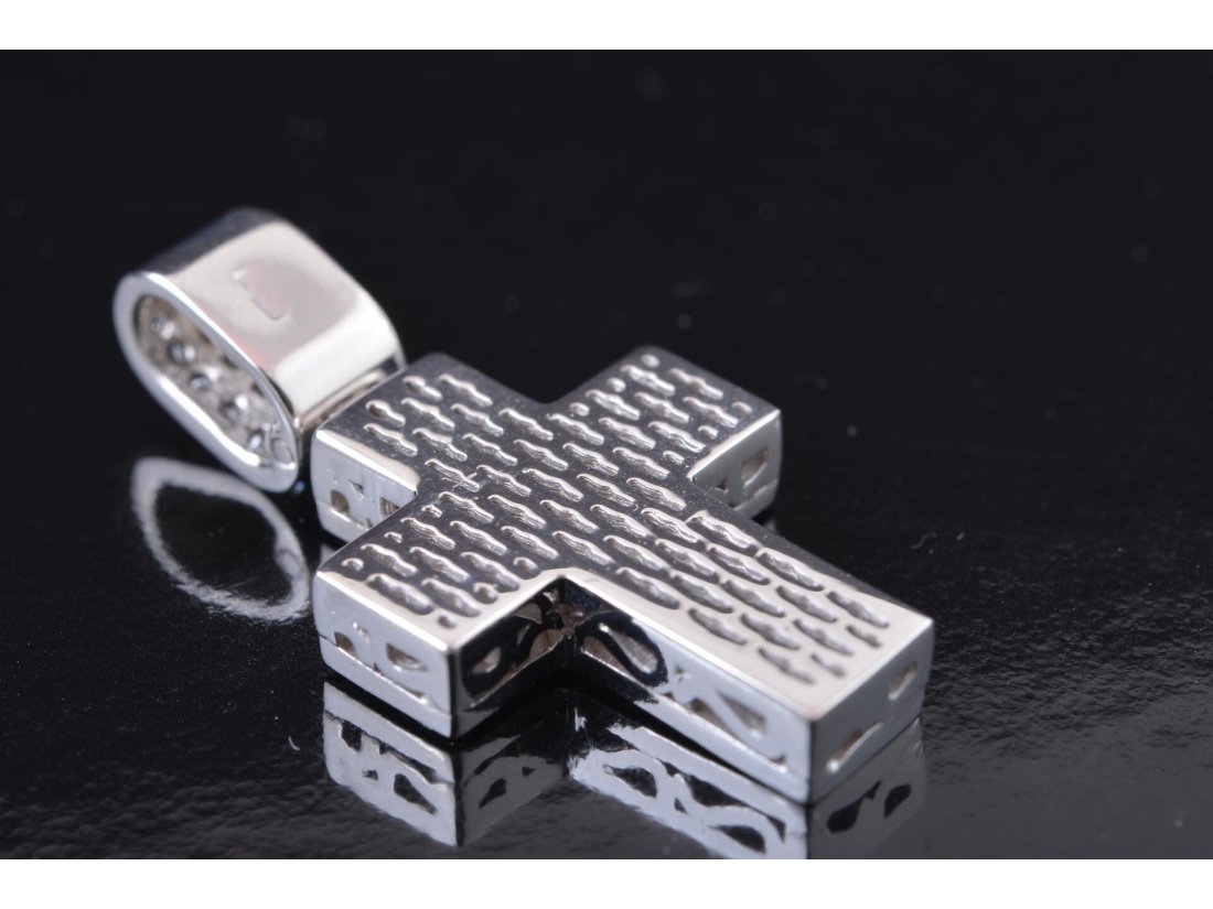 Хрестик "Кубик" із камінням, біле золото - Багира