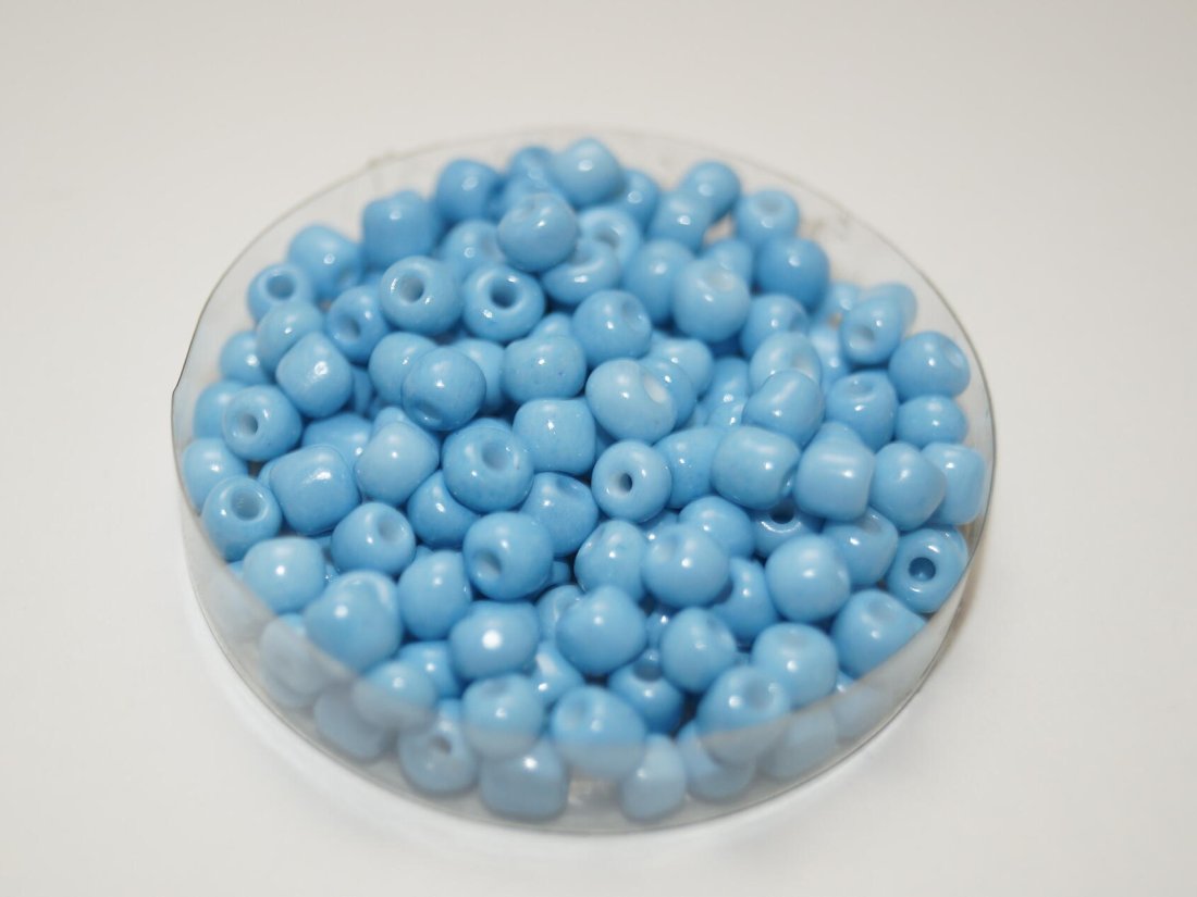 Бісер Великий Китайський 450г. Блакитний
