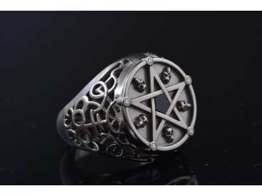 Чоловічий перстень "Містичний" - Фото Чоловічий перстень "Містичний" - Купити