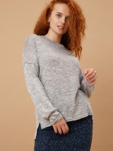 Стильна кофта з м'якого трикотажу 230207-1