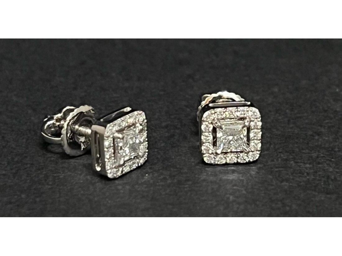 Пусети "Принцеси" з діамантами - Фото1 Пусети "Принцеси" з діамантами