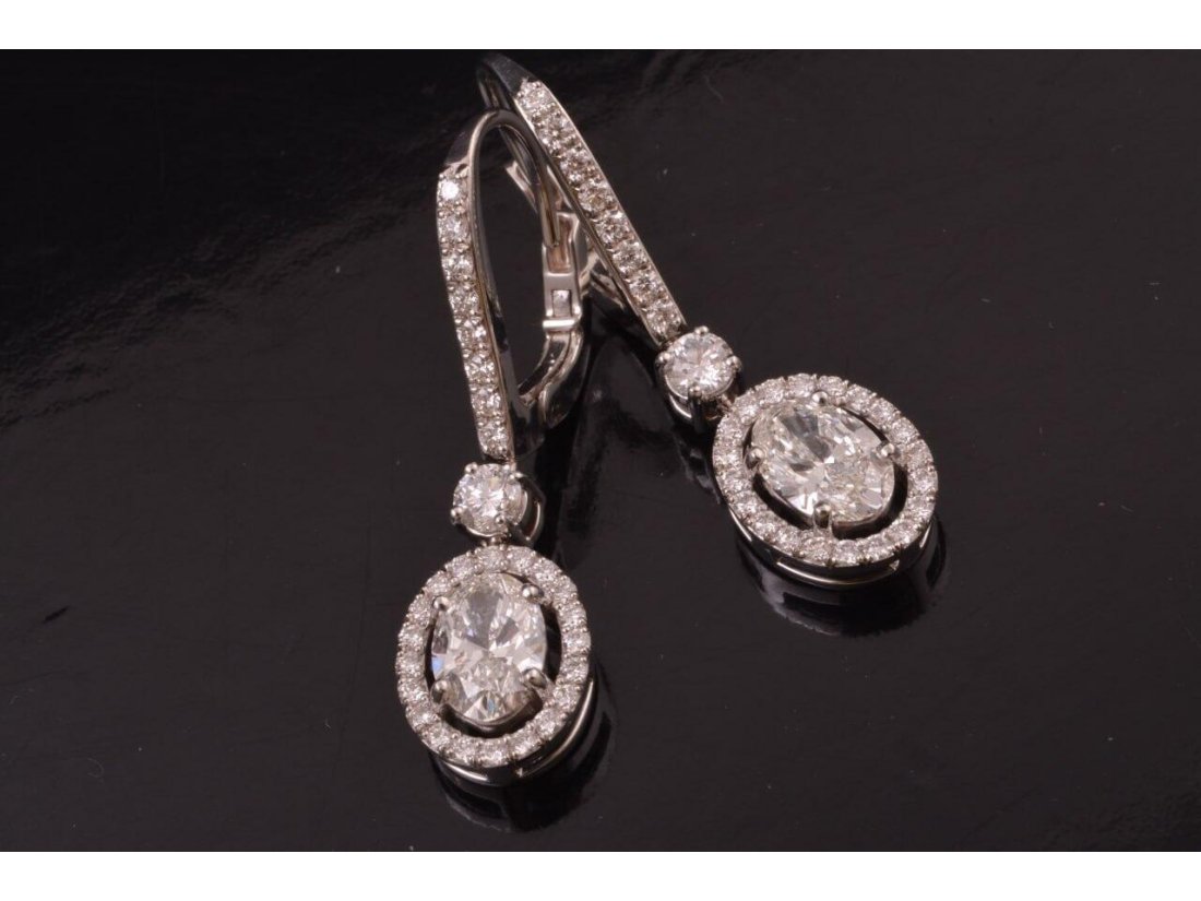 Сережки жіночі із діамантами у стилі Graff - Фото2 Сережки жіночі із діамантами у стилі Graff - Багира