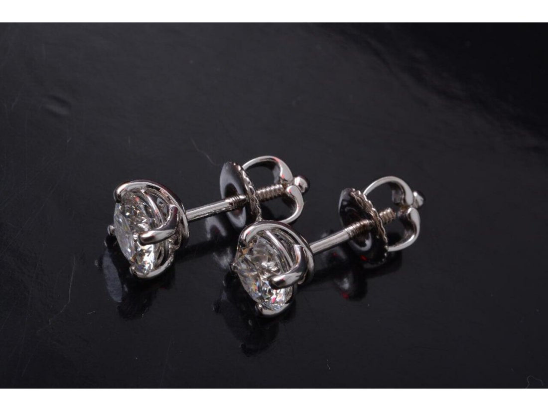 Сережки жіночі на закрутках із діамантами - Фото3 Сережки жіночі на закрутках із діамантами - Купити