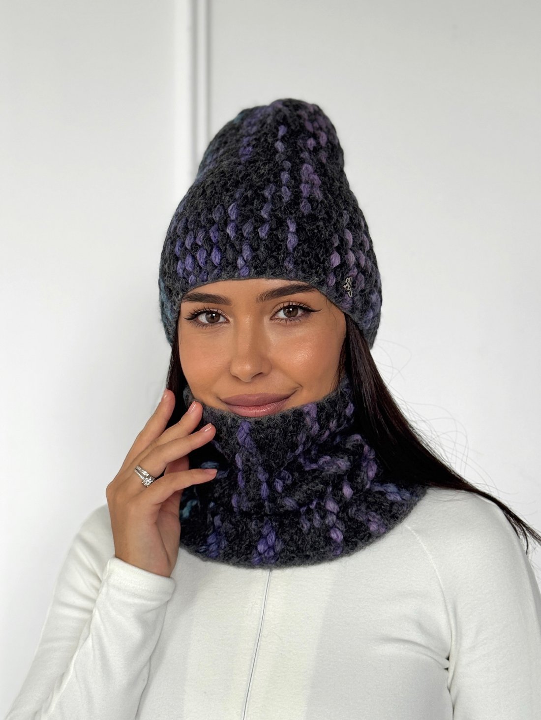 В’язаний комплект із об’ємною фактурою INNOE 950591-1 Вугілля