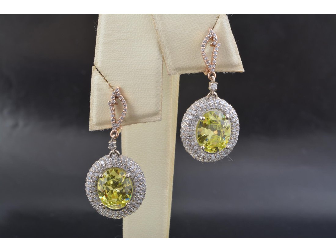 Сережки із хризолітами - Багира