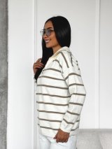 Комфортний светр з коміром-стійкою INNOE 300064-1 Бежевий