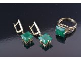 Гарнітур із зеленим агатом