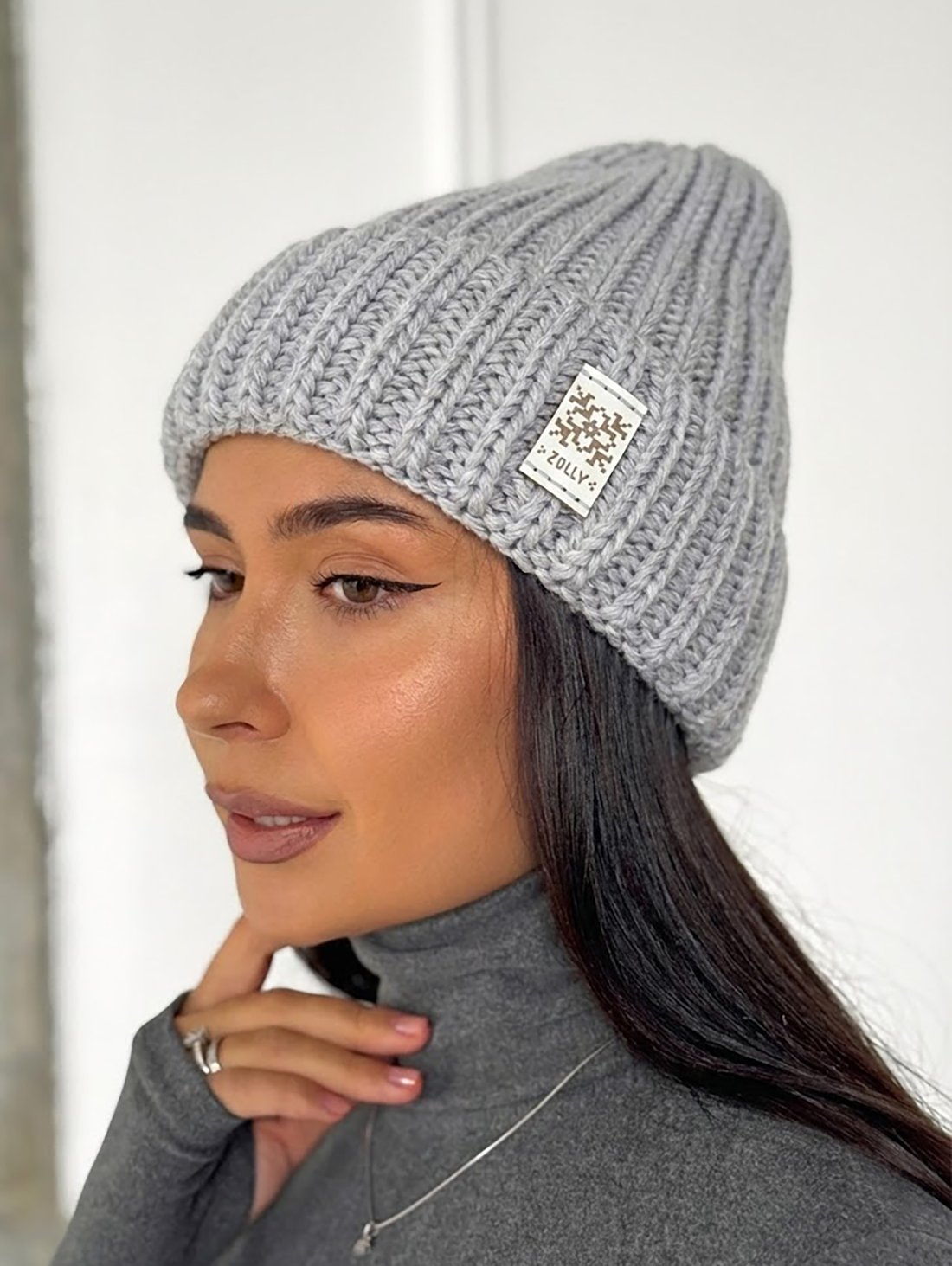 Шапка крупної в'язки з відворотом на флісі INNOE 950234-1 Світло-сірий - Innoe