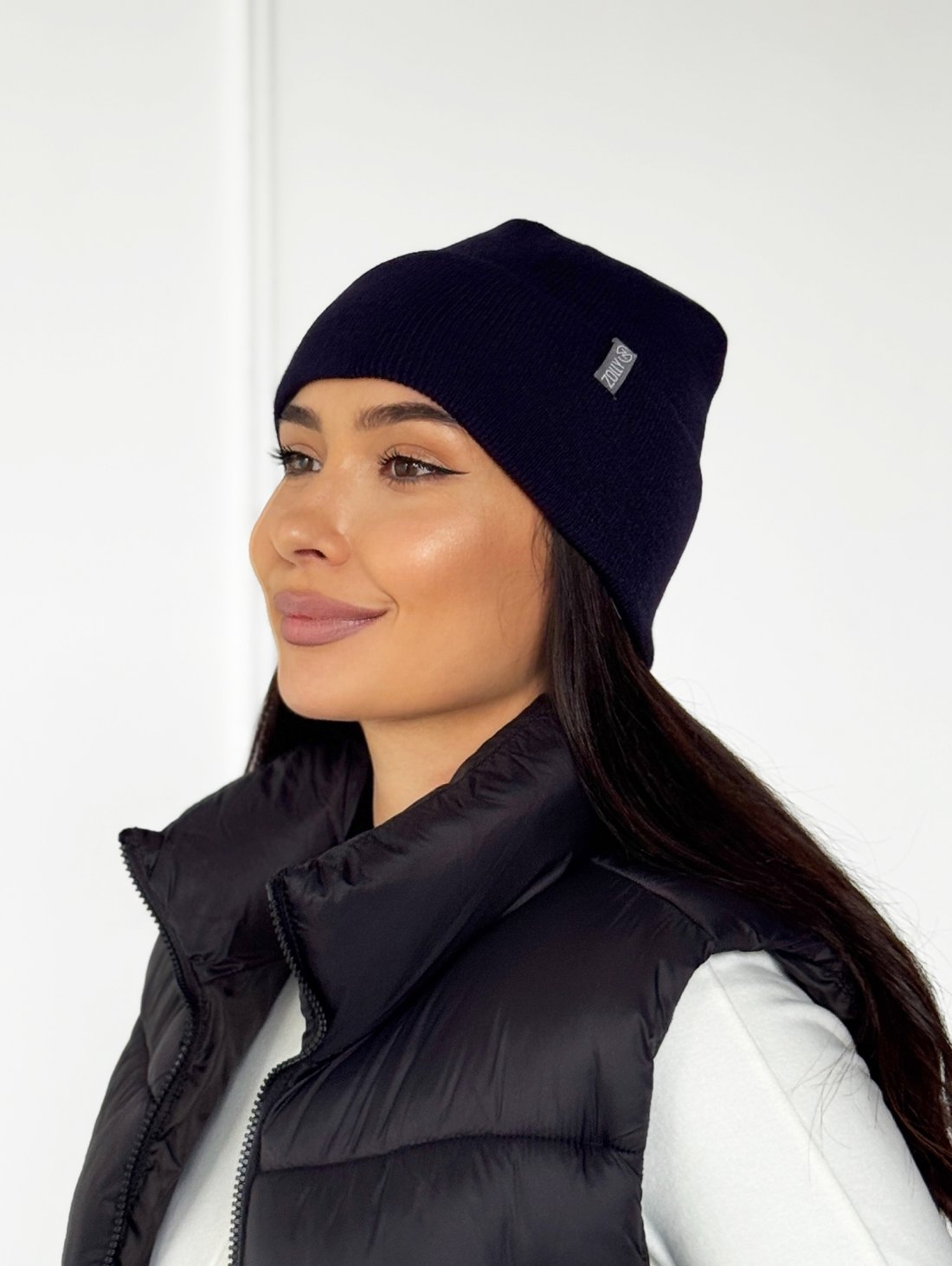 Жіноча шапка класичного фасону INNOE 950118-1 Темно-синій