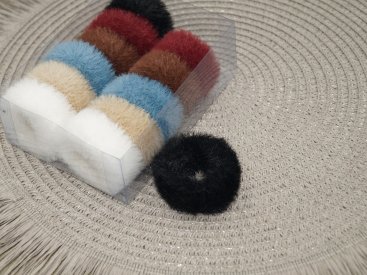 Резинки для волосся. Штучне хутро. 5 см. - Купити