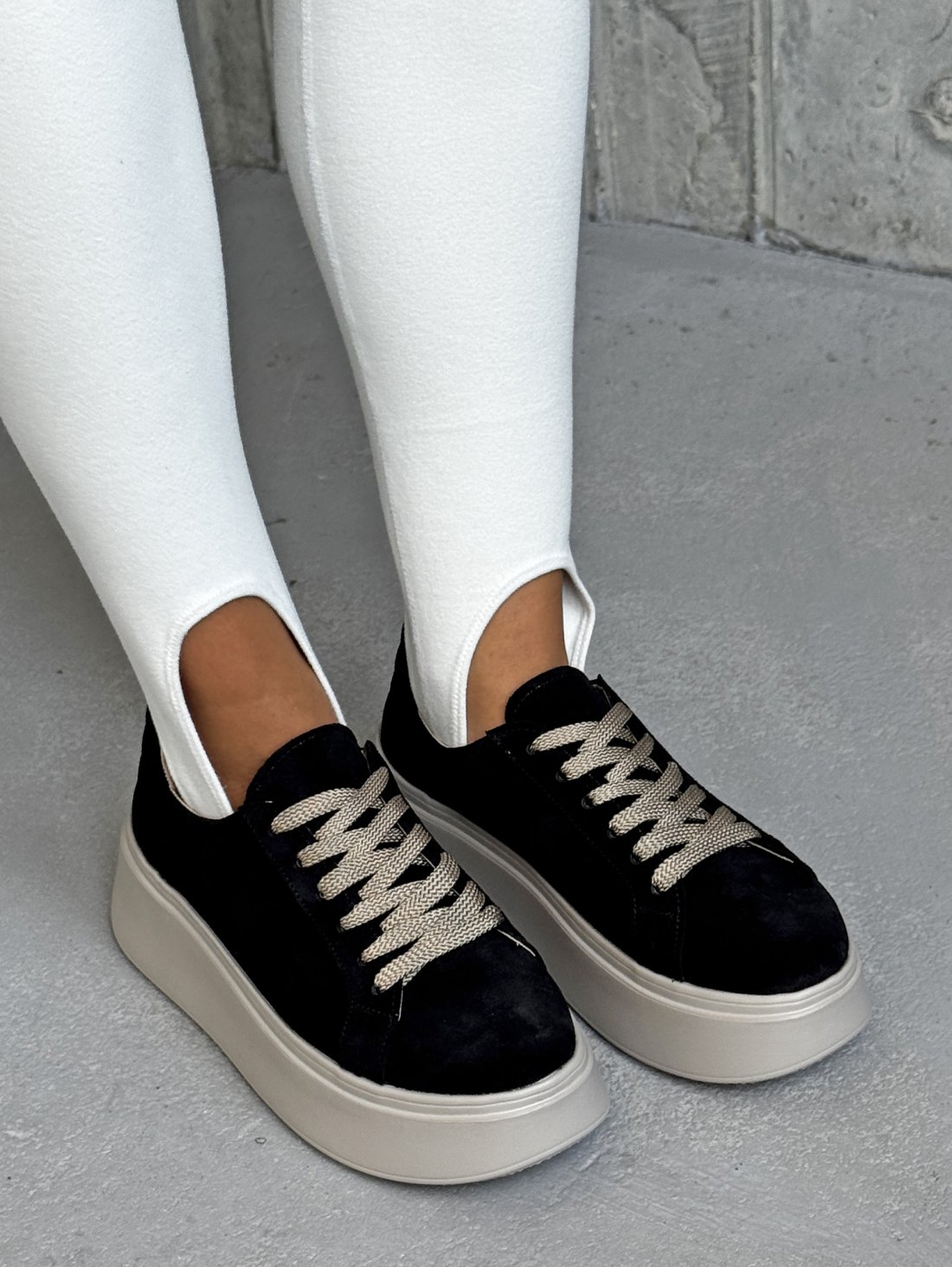 Кросівки casual чорний замш INNOE 777526-2 Чорний