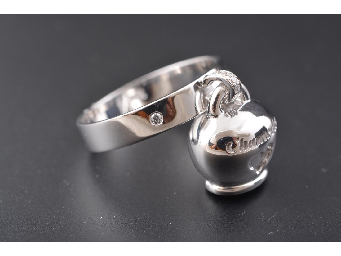 Каблучка у стилі Chantecler, біле золото - Багира