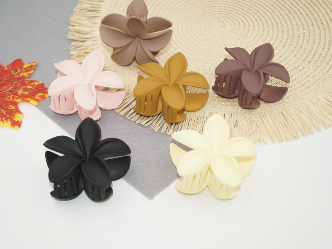 Краби для волосся. Матові 7.5 см.