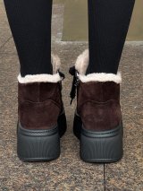 Жіночі замшеві черевики з хутром на високій підошві INNOE 777562-3 Шоколадний