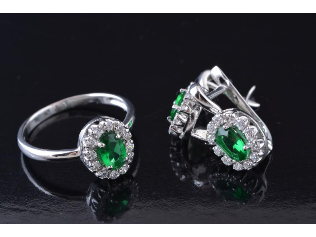 Гарнітур із білого золота - Фото1 Гарнітур із білого золота