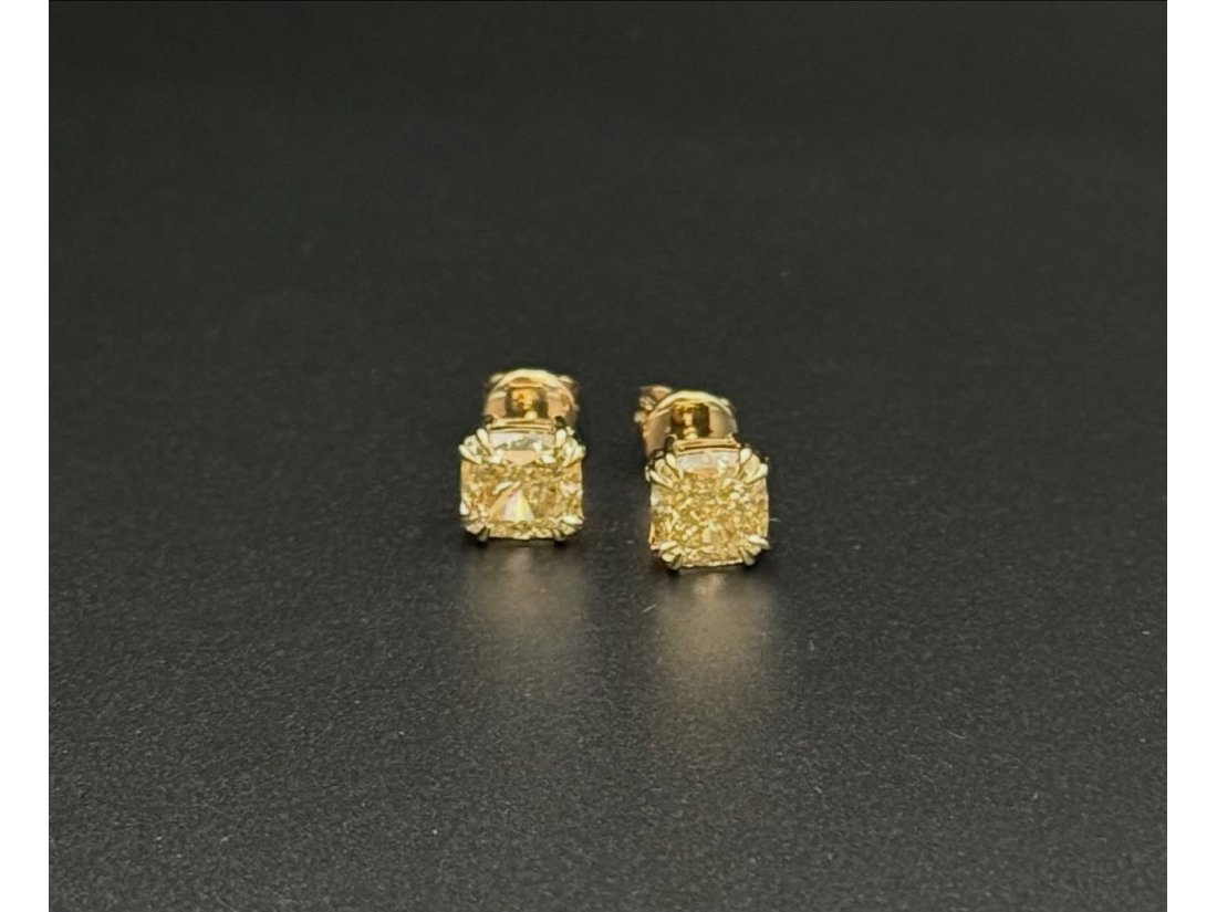 Пусети з діамантами, жовте золото - Фото1 Пусети з діамантами, жовте золото